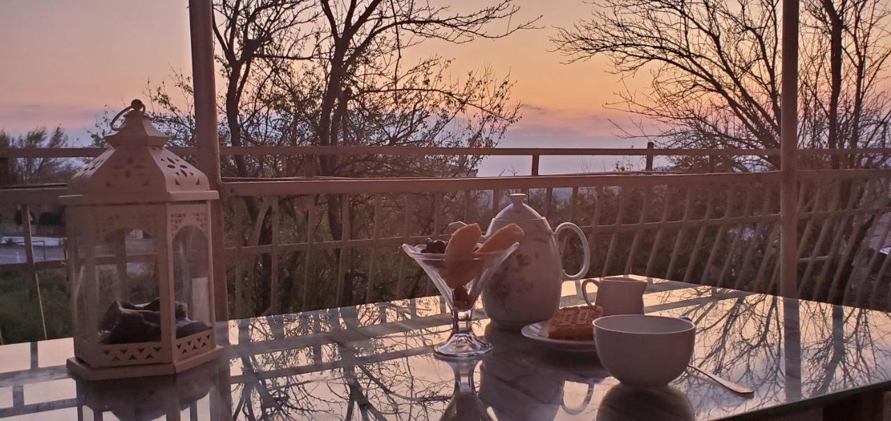 Villa Gelati Kutaisi Eksteriør billede